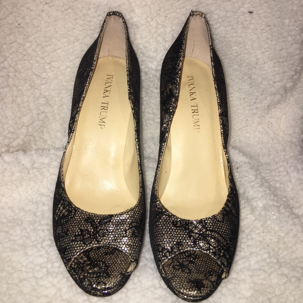 Ivanka Trump Peep Toe Heels, Gold and black